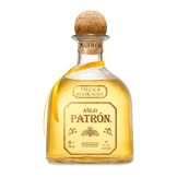 Presentación en vaso del cóctel Tequila añejo