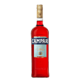 Presentación en vaso del cóctel Campari